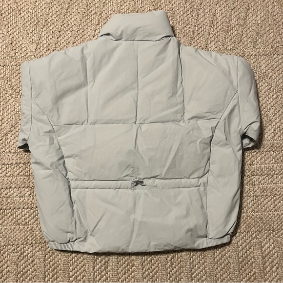 Levi's Womens Cropped Puffer Jacket - Air Blue - size small - Picture 12 of 13